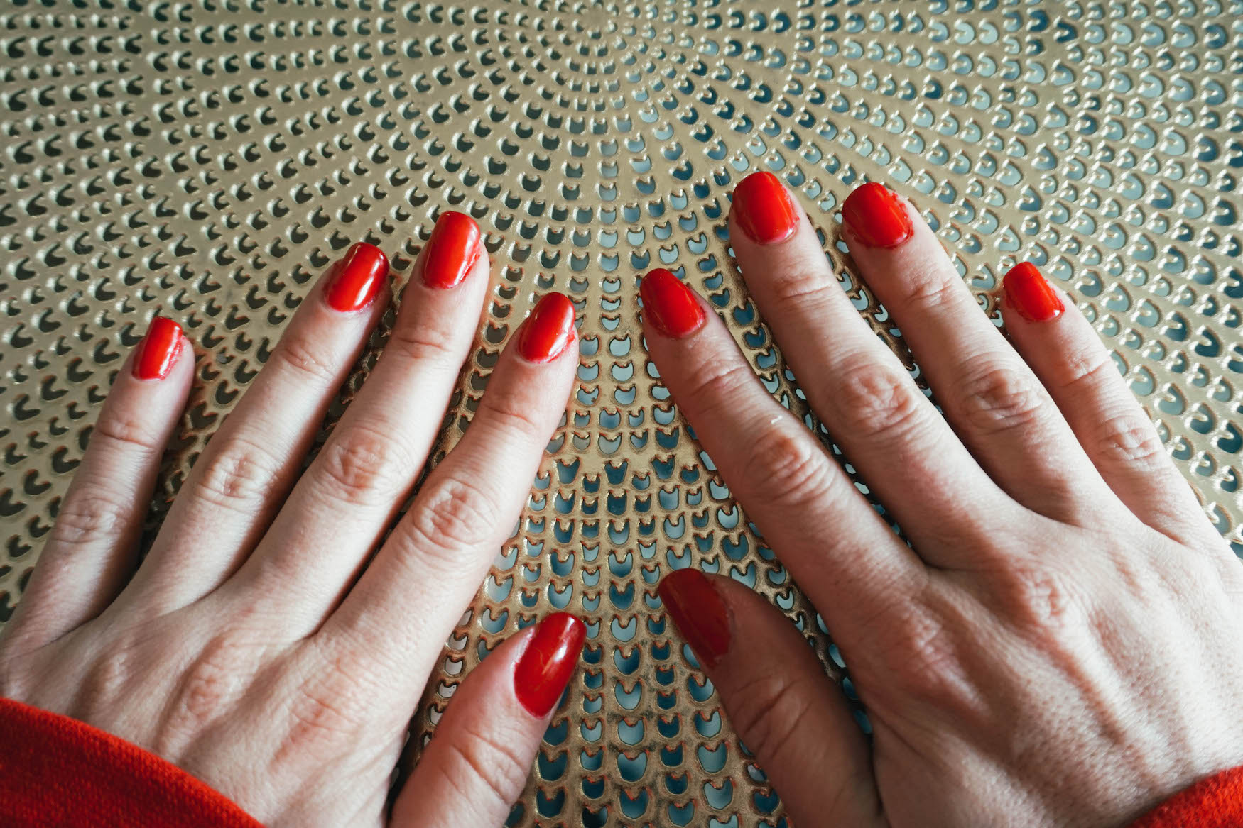 AT HOME GEL MANICURE TIPS - FASHION IN FLIGHT